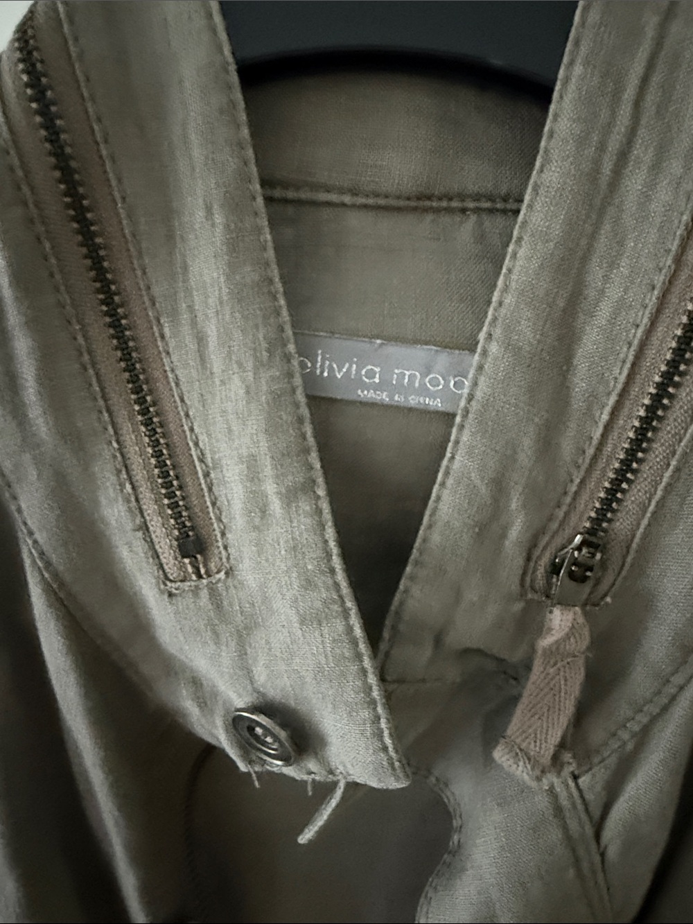 Lightweight Olive Utility Jacket - Women - Picture 2 of 4
